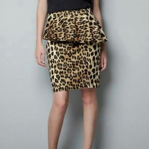 Zara Leopard Mini Pencil Skirt